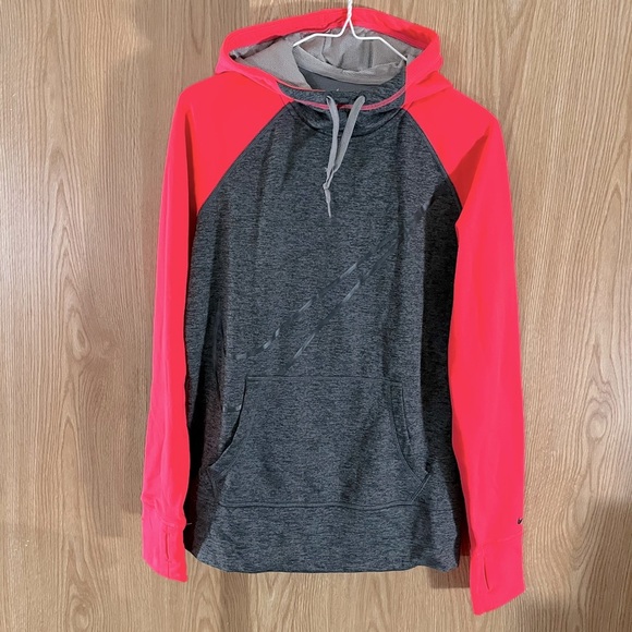 Nike Therma-Fit Peach/Gray Hoodie Pullover Jogging Sweatshirt - Picture 1 of 3